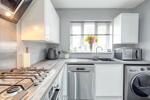 Kitchen- click for photo gallery